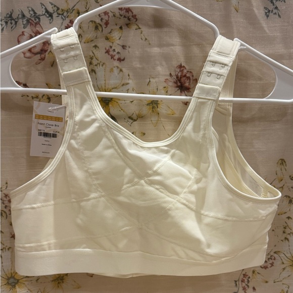 NWT DELIMIRA Wireless X-Shaped Back Posture Front Closure Ivory 38B - Picture 11 of 15
